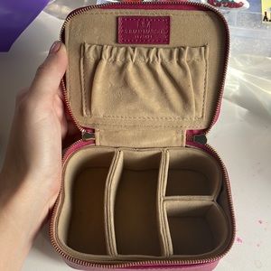 Neiman Marcus Leather jewelry organizer